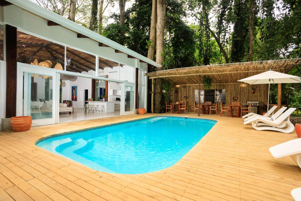 Gigi Brown Villa Frida Beachfront Puerto Viejo de Talamanca Exterior photo